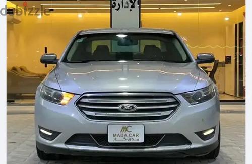 Ford Taurus 2015