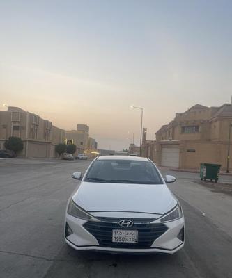 Hyundai Elantra 2020