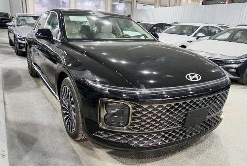 هيونداي أزيرا 2026