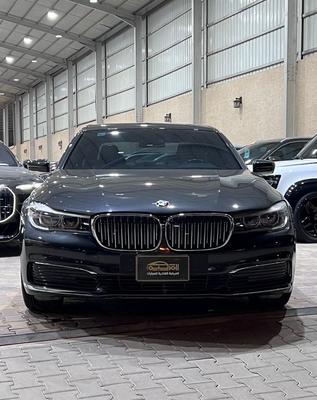 BMW 730 2019