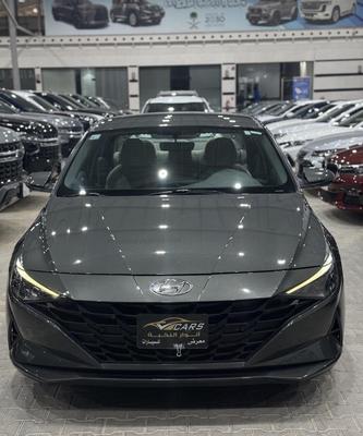 Hyundai Elantra 2023