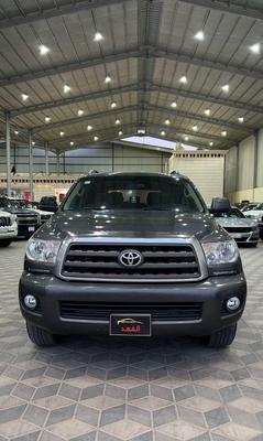 Toyota Sequoia 2013