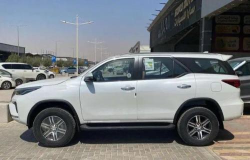 Toyota FJ 2026