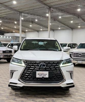 لكزس LX 570 2016