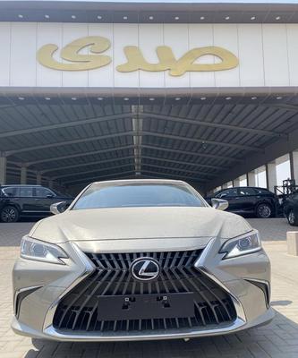 Lexus ES 350 2025