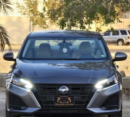 نيسان التيما 2023