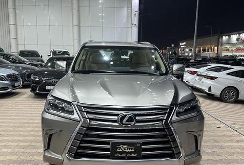 Lexus LX 570 2018