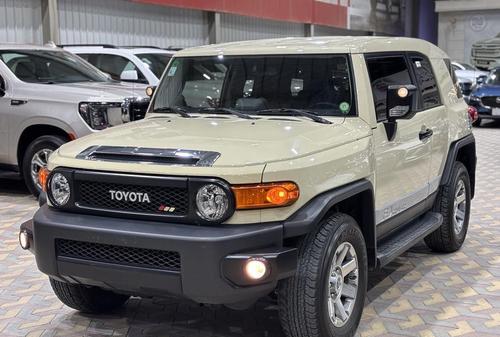 Toyota FJ 2023