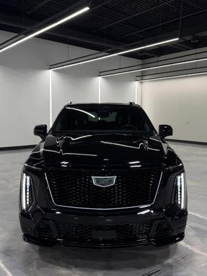 Cadillac Ecalade V 2026