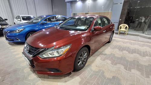 Nissan Altima 2017