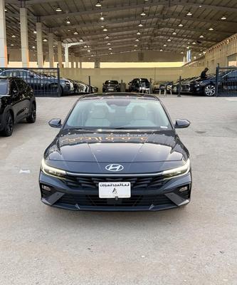 Hyundai Elantra 2024