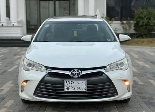 Toyota Camry 2016