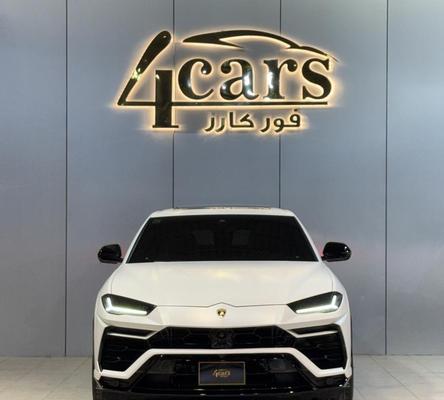 Lamborghini Urus 2021
