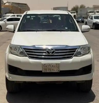 تويوتا اف جى 2015