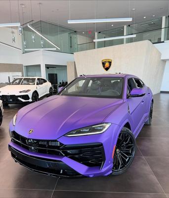 Lamborghini Urus 2025