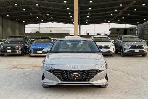 Hyundai Elantra 2023
