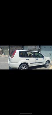 نيسان اكس تريل 2012