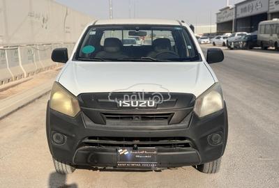 ايسوزو دى ماكس 2019