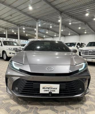 تويوتا كامري 2025