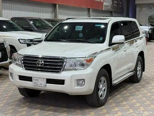 Toyota Land Cruiser 2013