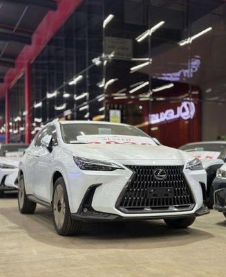 Lexus NX 2026