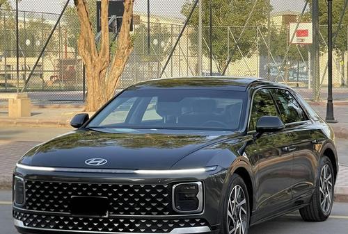Hyundai Azera 2025