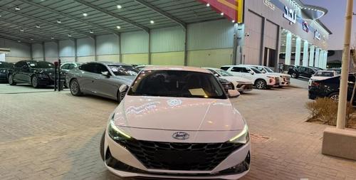 Hyundai Elantra 2021