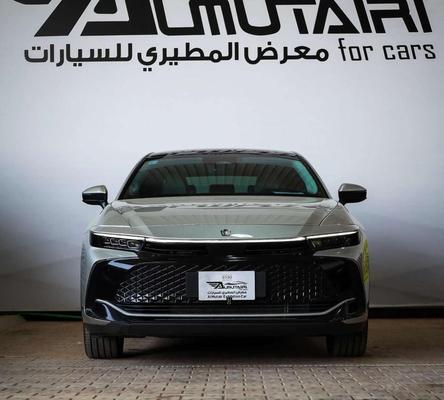 Toyota Crown 2023