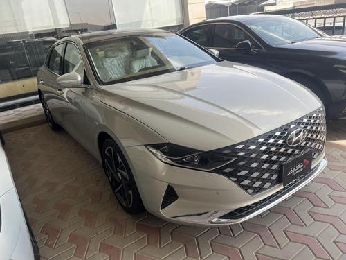 هيونداي أزيرا 2022