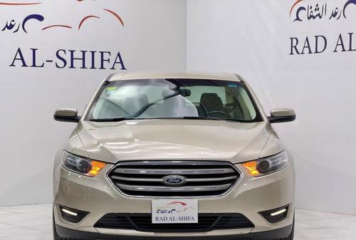 Ford Taurus 2017