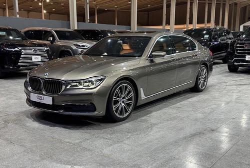 BMW 730 2018
