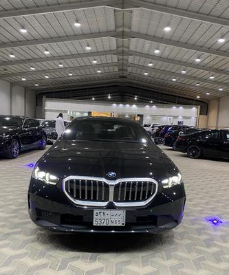 بي ام دبليو 520 2026