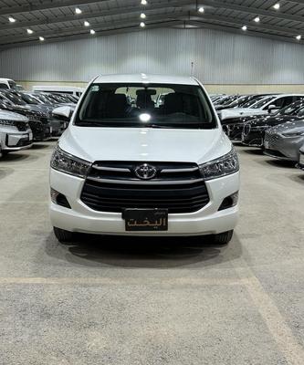 Toyota Innova 2021