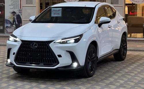 Lexus NX 2026