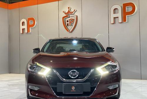 Nissan Maxima 2018