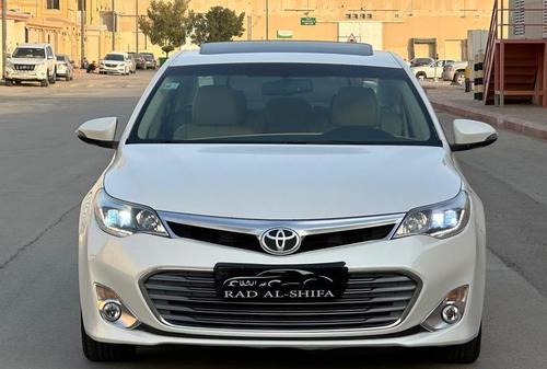 Toyota Avalon 2015
