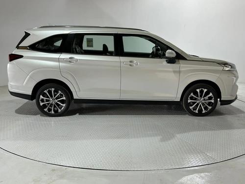 Toyota Veloz 2025
