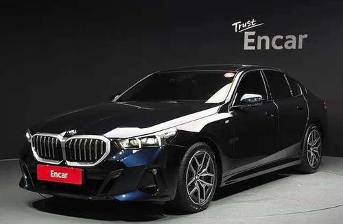 BMW 5 Series 2025