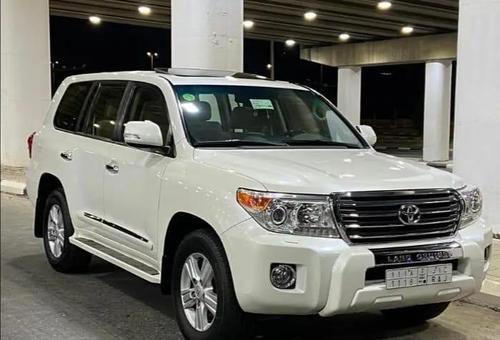 Toyota Land Cruiser 2013
