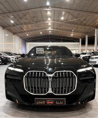 BMW 735 2024