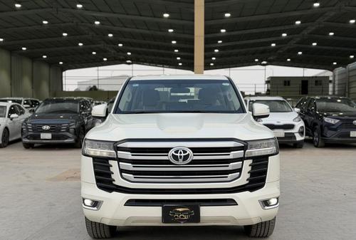 Toyota Land Cruiser 2023