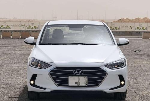 هيونداي إلنترا 2017