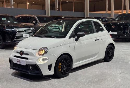 Abarth 695 2024