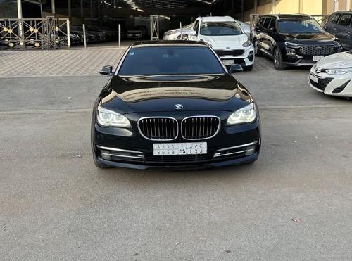 BMW 730 2015