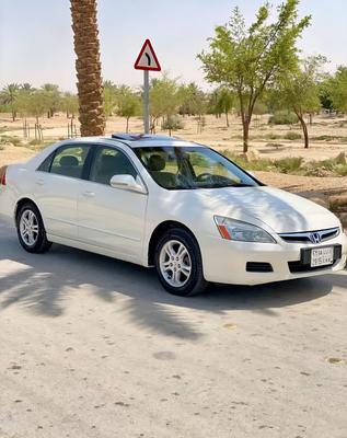 هوندا أكورد 2006