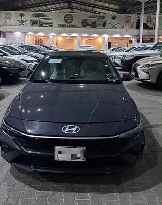 Hyundai Elantra 2025