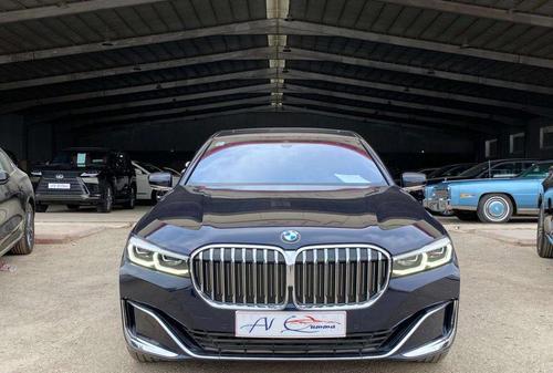 BMW 730 2020