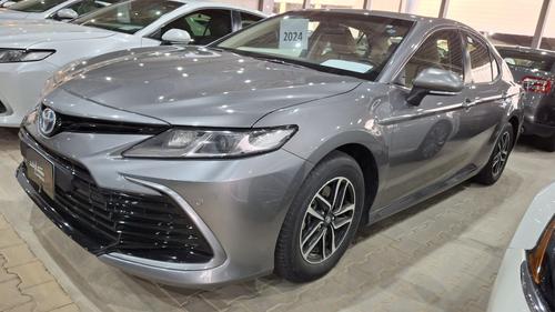 Toyota Camry 2024