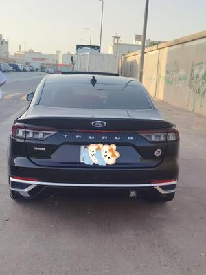 Ford Taurus 2023
