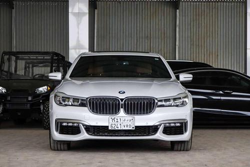 BMW 730 2018